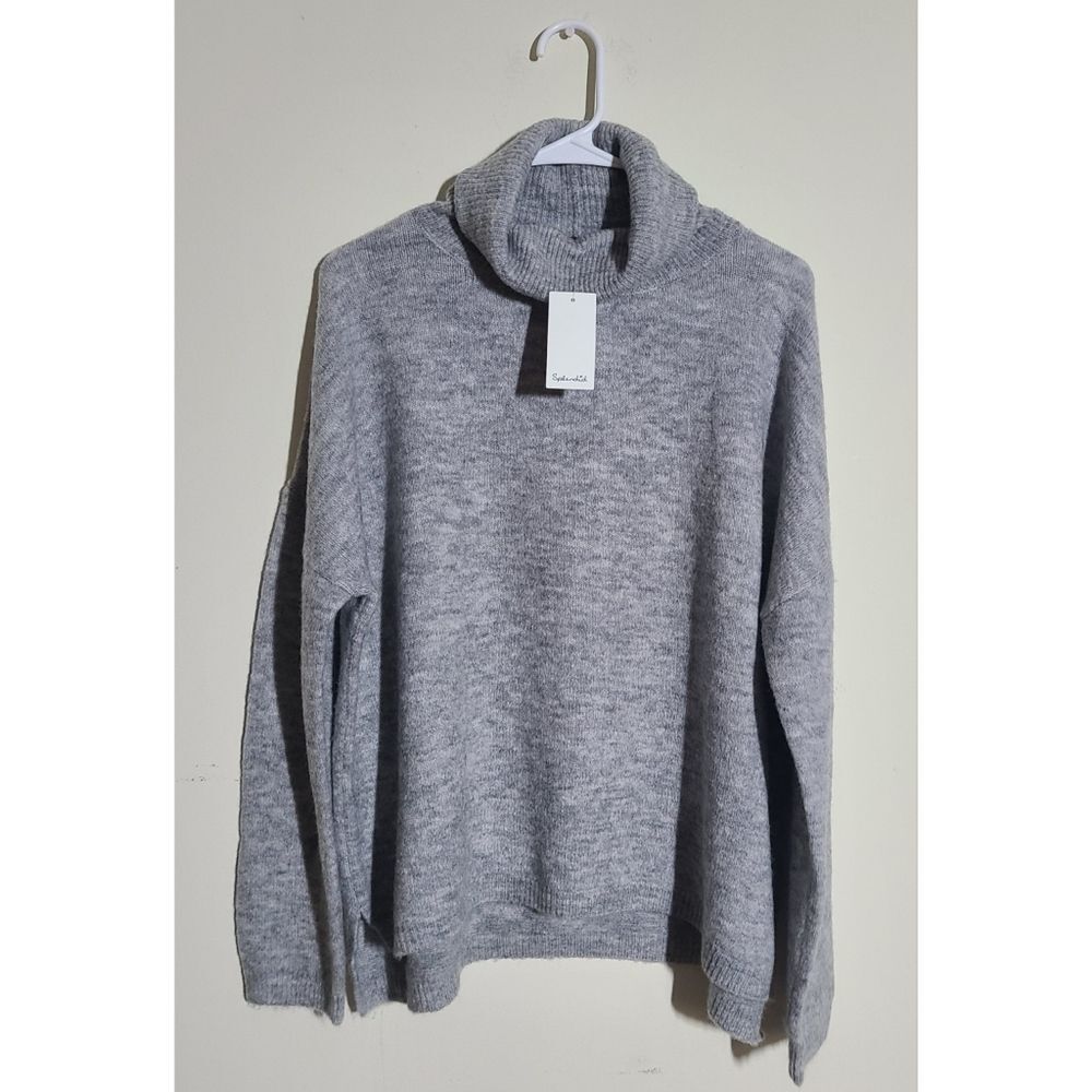 NWT|Splendid Lodge Grey Funnel Neck Sweater, SMALL - Picture 1 of 9